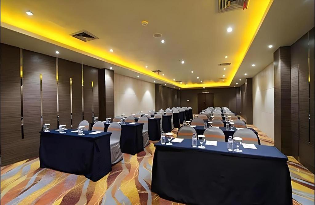 Aria Barito Hotel Banjarmasin  Dış mekan fotoğraf